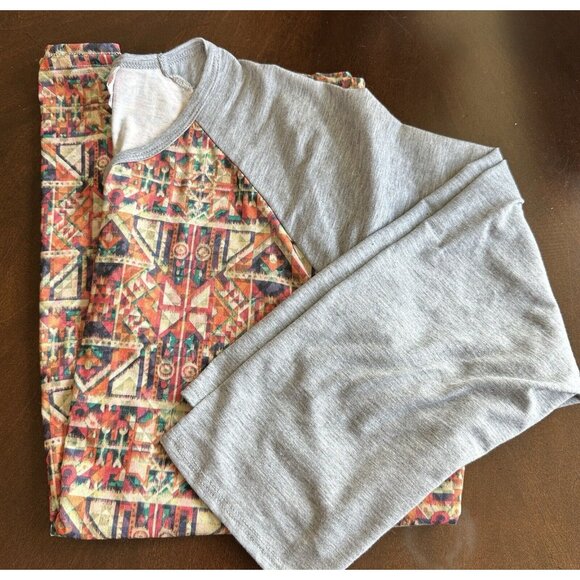 NWOT LulaRoe Orange Pink Patterned Gray‎ Sleeves Plus Size Randy Shirt, Size 2XL - Picture 1 of 4